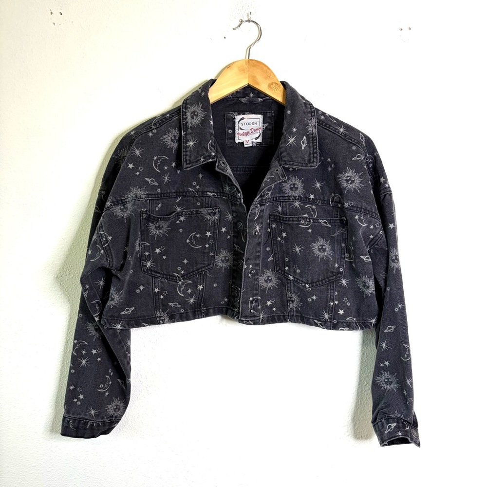 Stoosh Black Cropped Denim Jacket Celestial Print Jean Sz M festival 90s inspo